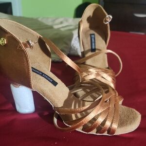 Latin/ Rhythm Dance Shoes